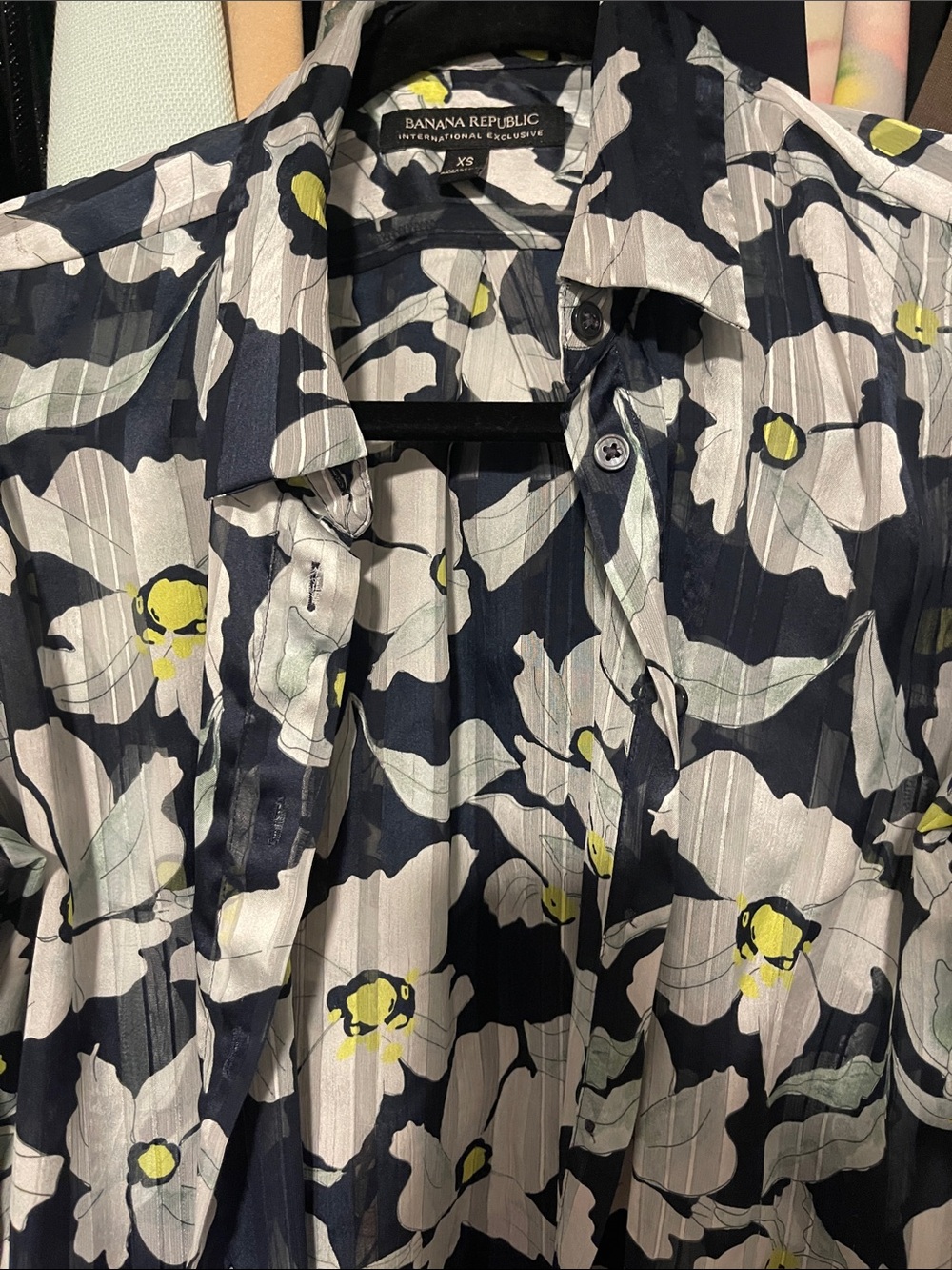 Banana Republic Navy Floral Button-Down with Yellow Centers
